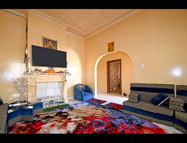 3 BEDROOM HOUSE FOR SALE IN MAYFAIR